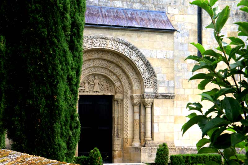 eglise-la-lande-de-fronsac