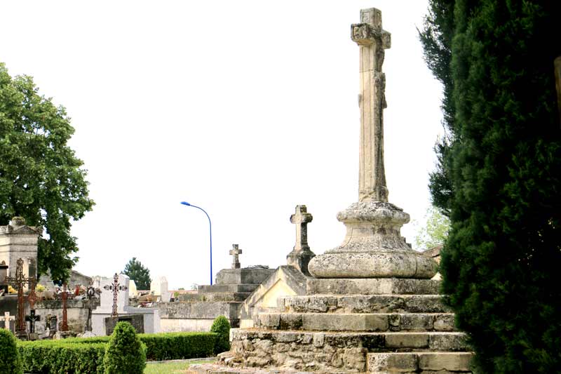 monument-aux-morts-la-lande-de-fronsac